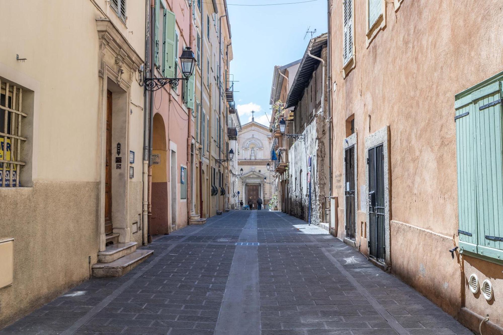 Menton Old Town Apartment Exterior photo