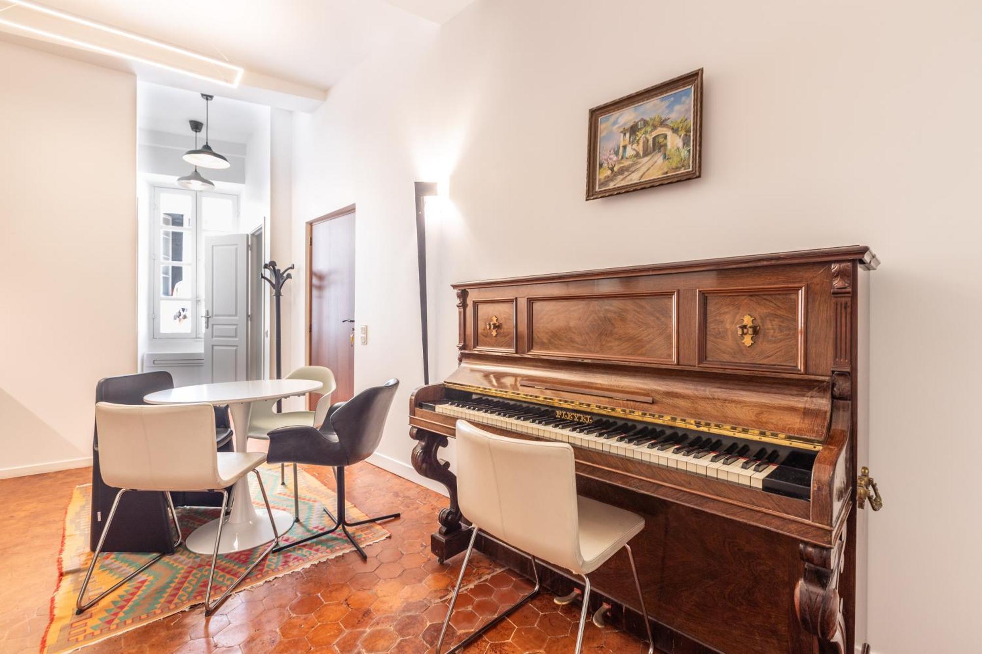 Menton Old Town Apartment Exterior photo